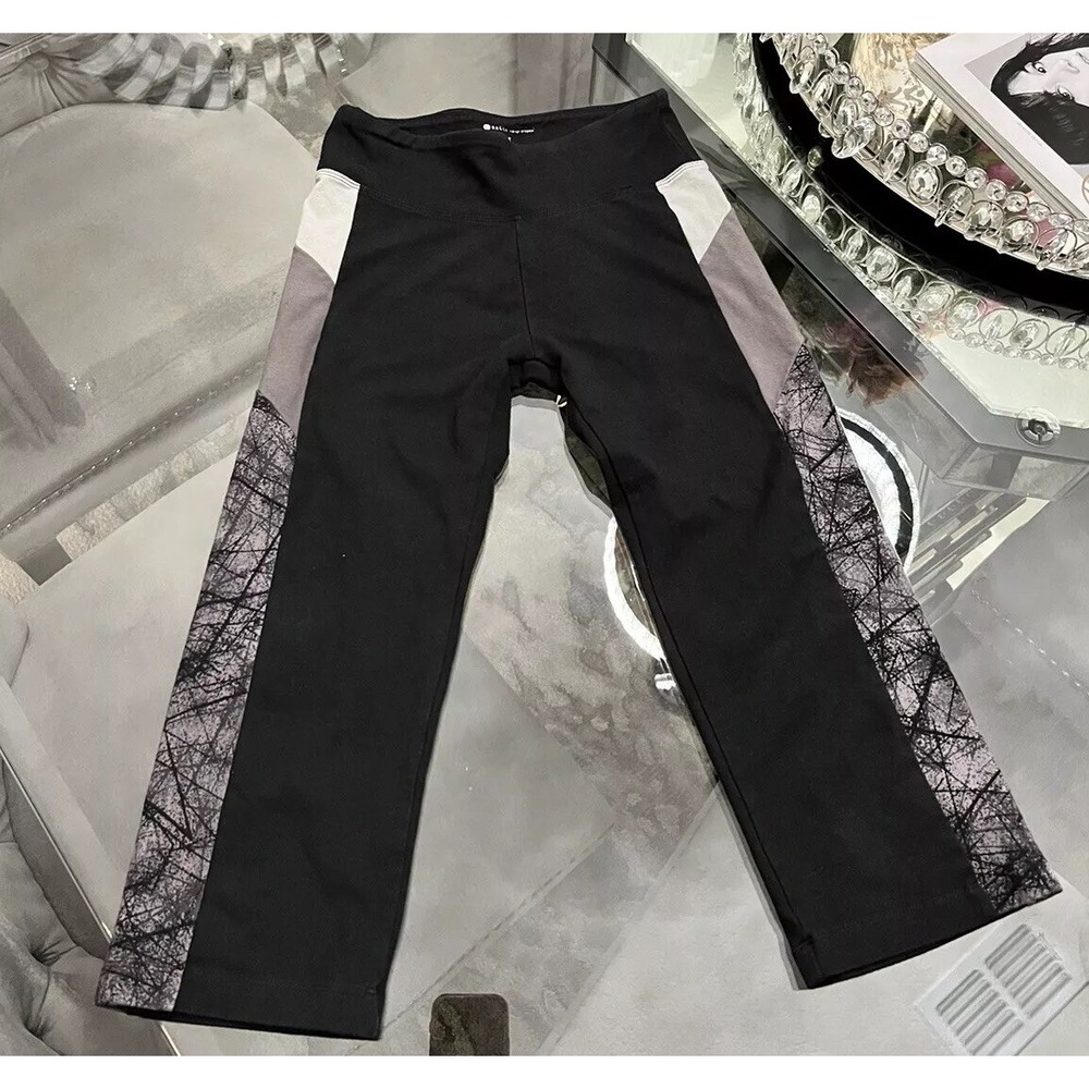 Bally Total Fitness Cropped Leggings Black‎ Gray White Side Panel Size S